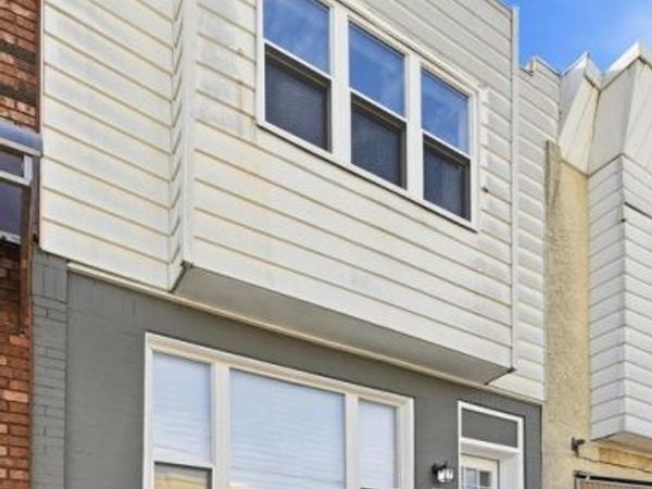 2602 S 10TH STREET, PHILADELPHIA, PA 19148