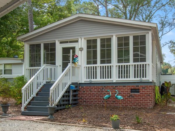 9275 Bonaparte Drive SW, Calabash, NC 28467
