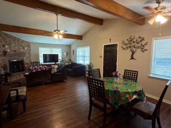 126 Poinsettia Circle , Terrell, TX 75160