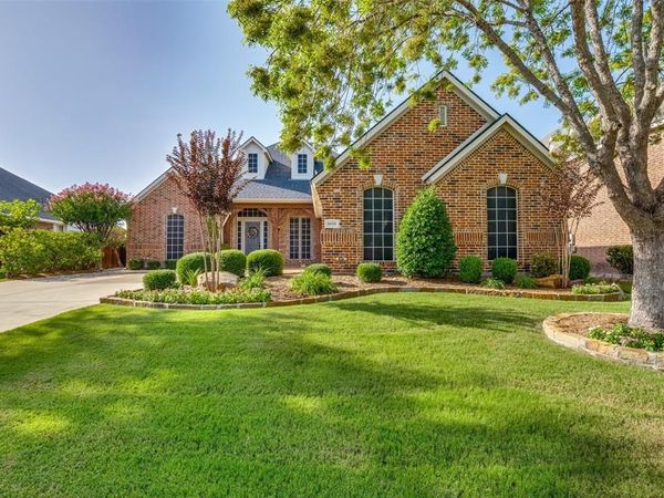4105 Calloway Drive, Mansfield, TX 76063