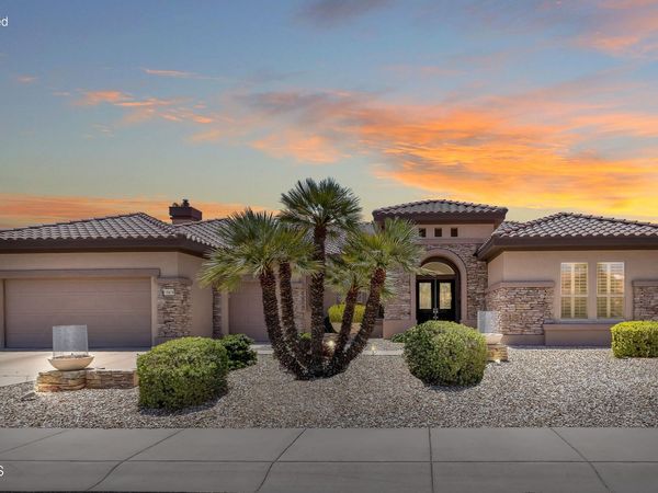 15819 W SILVER BREEZE Drive, Surprise, AZ 85374