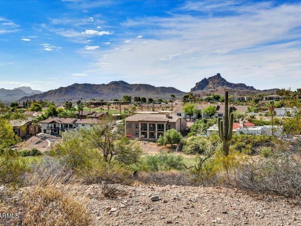 10806 N CHERRY HILLS Court, Unit 22, Fountain Hills, AZ 85268