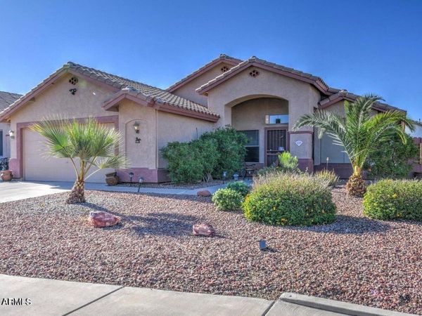 537 E Appaloosa Road, Gilbert, AZ 85296
