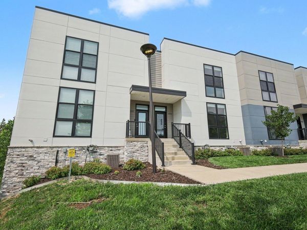6031 Port View Drive SE, Grand Rapids, MI 49512