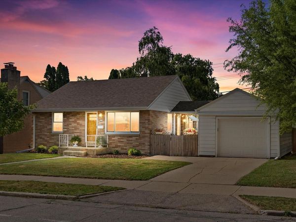 8623 W Morgan AVENUE, Milwaukee, WI 53228