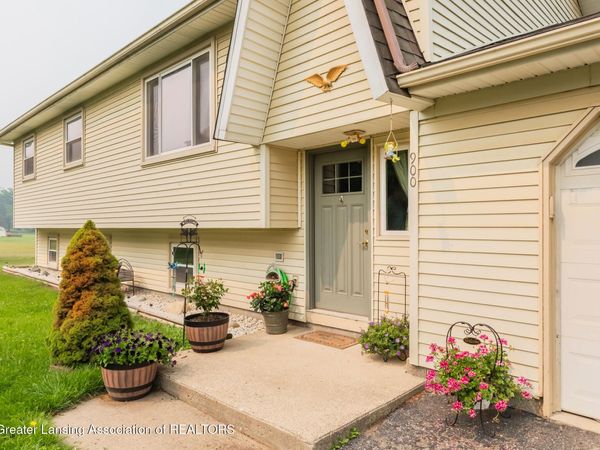 900 Lucy Road, Howell, MI 48843