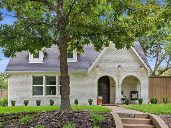 1136 Woodlawn Avenue, Dallas, TX 75208