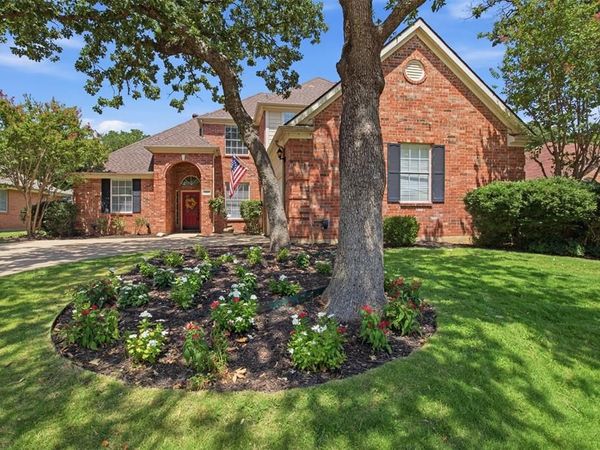 1395 Clear Creek Drive , Lewisville, TX 75067