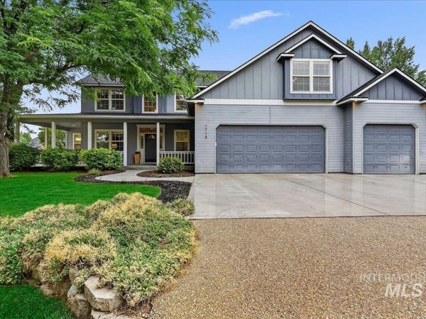 1714 Melrose Ave, Nampa, ID 83686