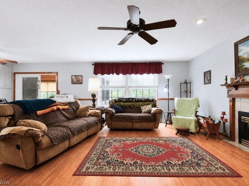 5566 River Road, Madison, OH 44057 Photo 6