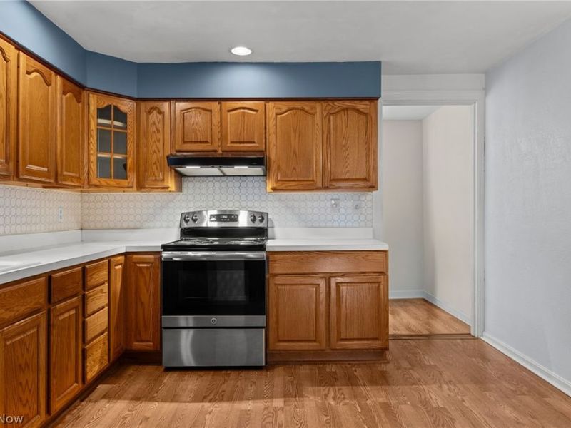 27323 Capel Road, Columbia Station, OH 44028 Photo 12