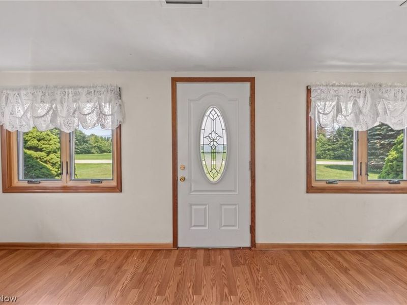 27323 Capel Road, Columbia Station, OH 44028 Photo 5