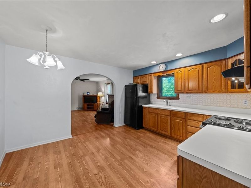 27323 Capel Road, Columbia Station, OH 44028 Photo 9