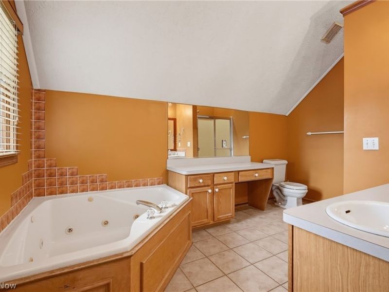 301 Aynesly Way, Brunswick, OH 44212 Photo 35