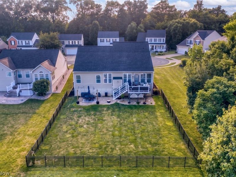 9264 Wellspring Avenue NW, North Canton, OH 44720 Photo 3