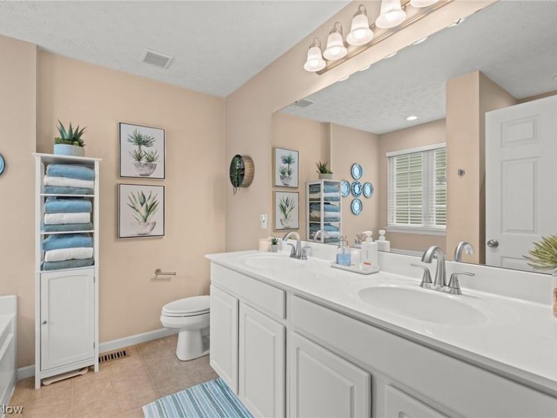 9264 Wellspring Avenue NW, North Canton, OH 44720 Photo 34