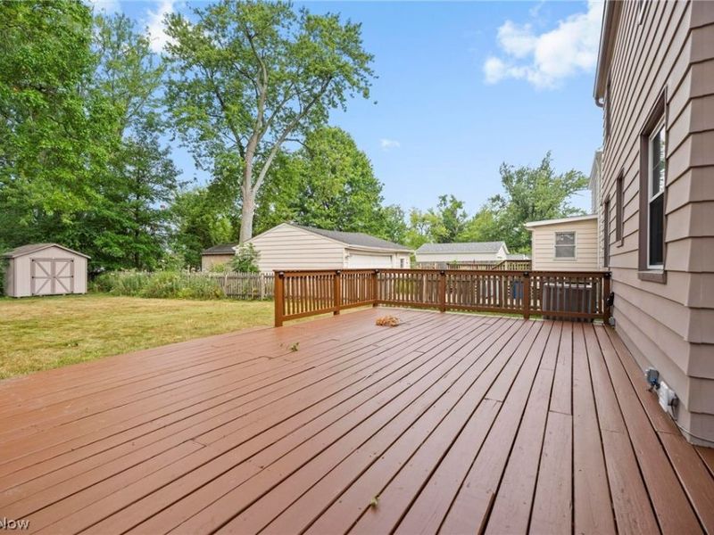 1272 Gordon Road, Lyndhurst, OH 44124 Photo 5