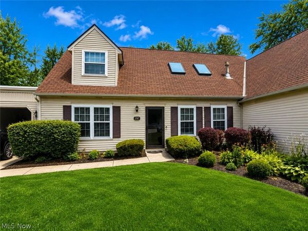 1747 Stone Creek , Twinsburg, OH 44087