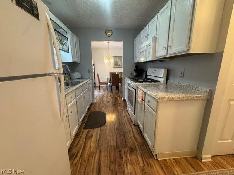1747 Stone Creek, Twinsburg, OH 44087 Photo 14