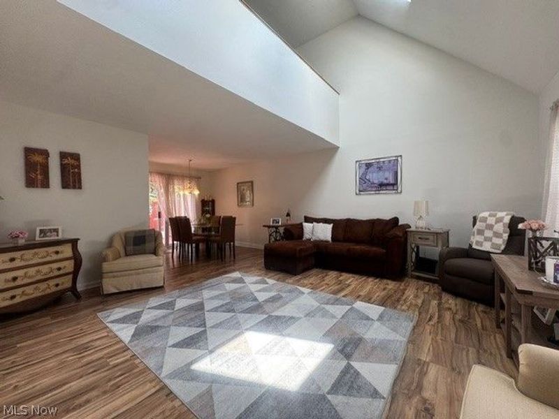 1747 Stone Creek, Twinsburg, OH 44087 Photo 4