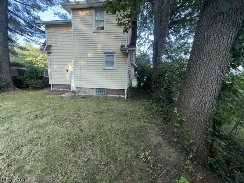 1500 Sweitzer Avenue, Akron, OH 44301 Photo 3