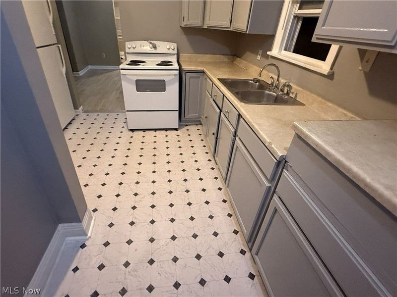 1500 Sweitzer Avenue, Akron, OH 44301 Photo 4