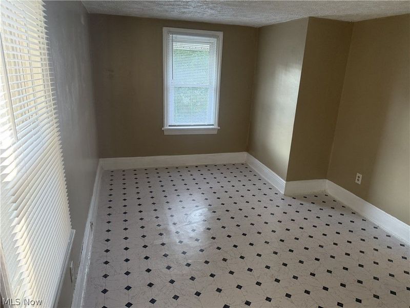 1500 Sweitzer Avenue, Akron, OH 44301 Photo 9