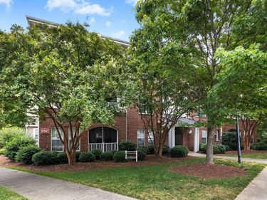 613 Ives Court, Chapel Hill, NC 27514