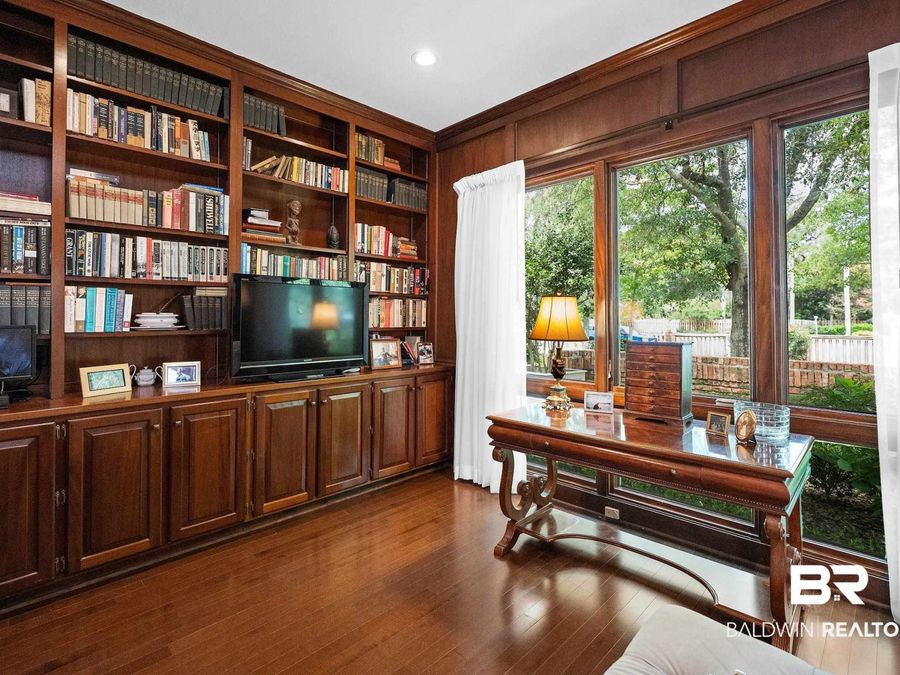 Property Image 38