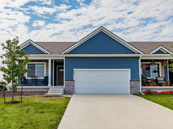 823 NE Maple Street, Bondurant, IA 50073