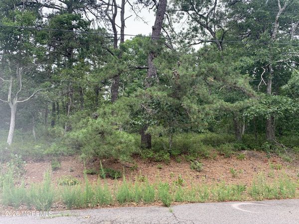 121 Cemetary Road, Eagleswood, NJ 08092
