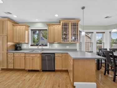 21 Willow St, Brockton, MA 02301