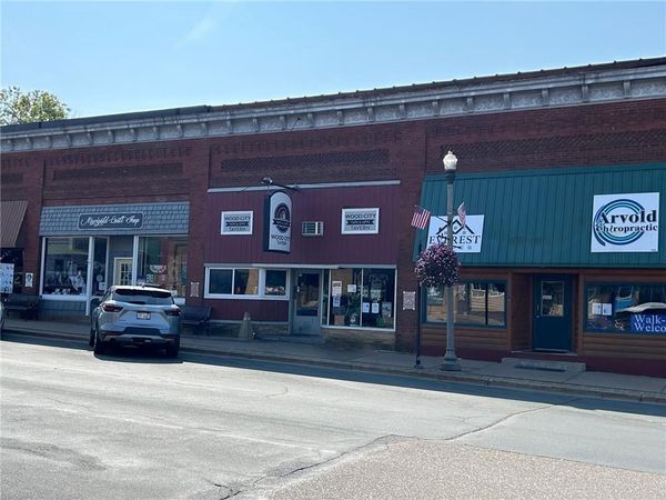 115 E Oak Street, Glenwood City, WI 54013