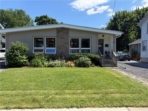 153 Gorham Street , Canandaigua, NY 14424