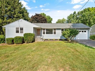 107 Overlook Drive , Baldwinsville, NY 13027