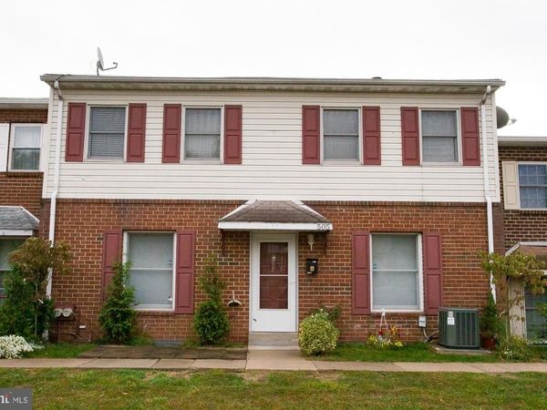 505 WHITPAIN HILLS , BLUE BELL, PA 19422