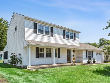 275 WAVERLY ROAD, SOUTHAMPTON, PA 18966