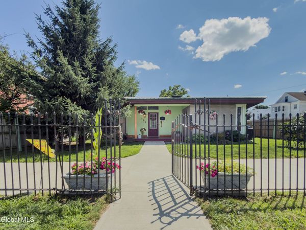 306 16th Street, Watervliet, NY 12189