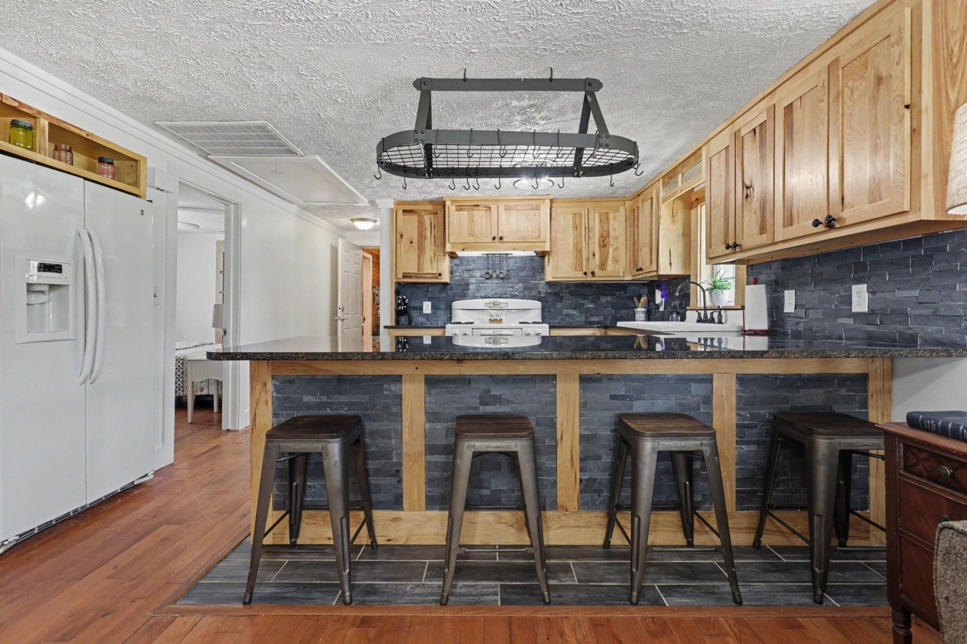 551 Dog Bluff Rd. Photo 8