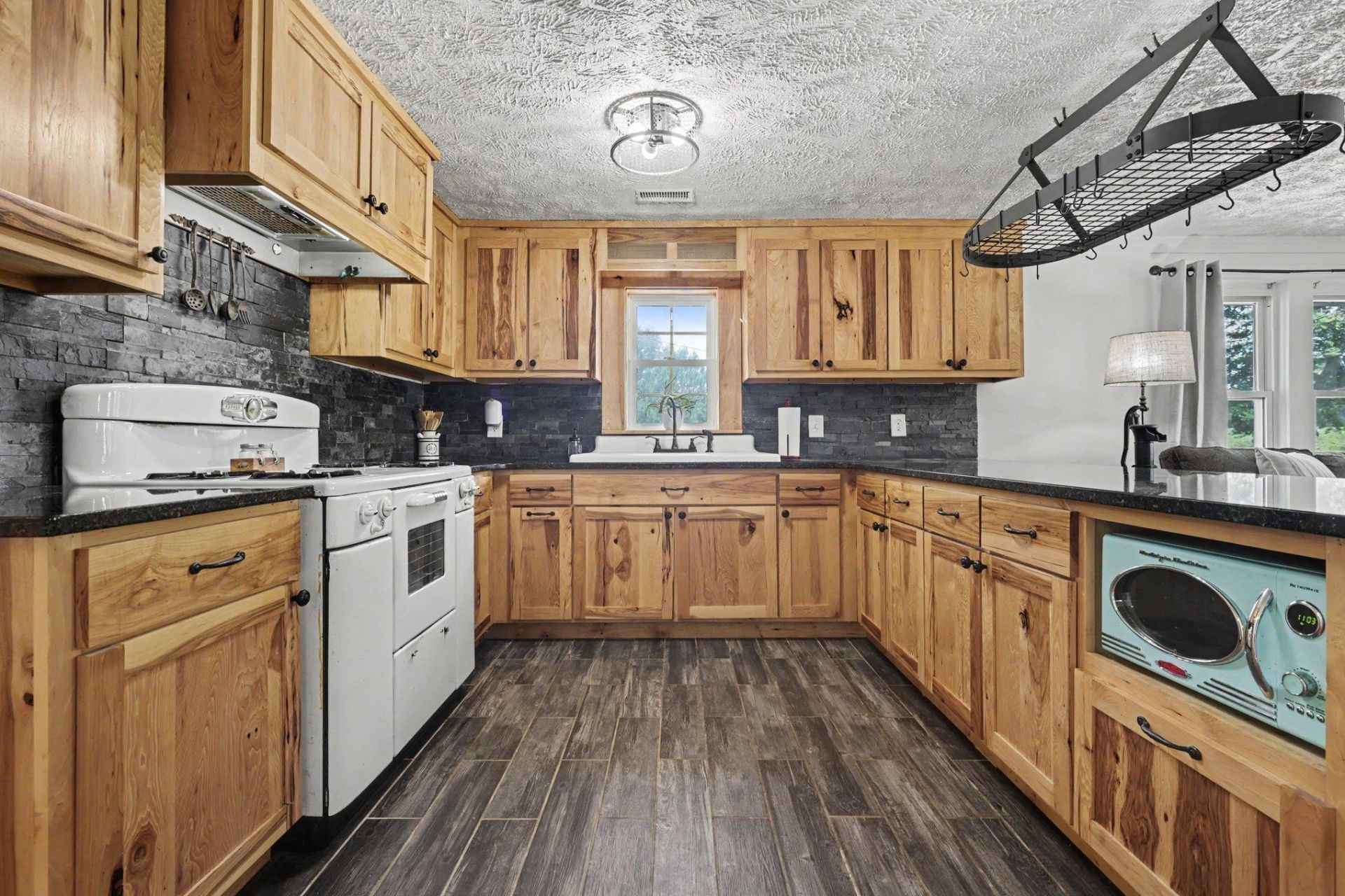 551 Dog Bluff Rd. Photo 9