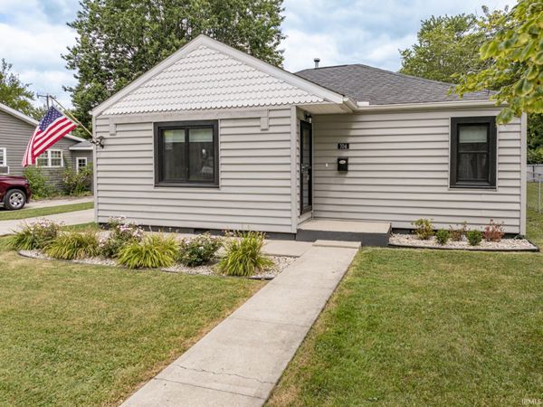 704 W Elm Street, Hartford City, IN 47348