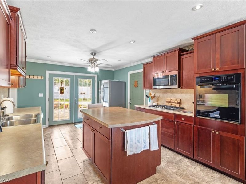 3521 Lawndale Drive, Kent, OH 44240 Photo 16