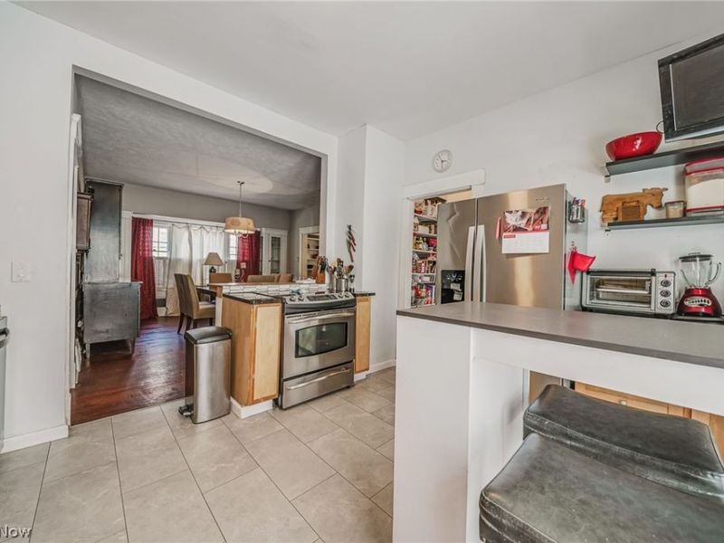 3537 E Scarborough Road, Cleveland Heights, OH 44118 Photo 19