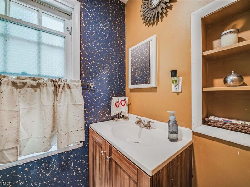 3537 E Scarborough Road, Cleveland Heights, OH 44118 Photo 24