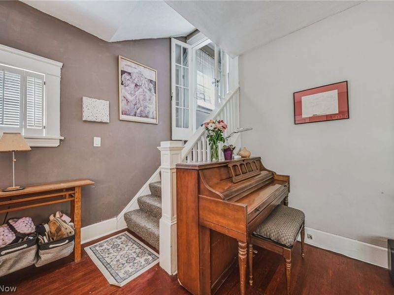 3537 E Scarborough Road, Cleveland Heights, OH 44118 Photo 6