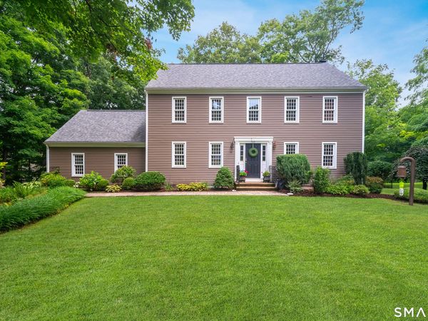41 Harvest Woods, Middlefield, CT 06481
