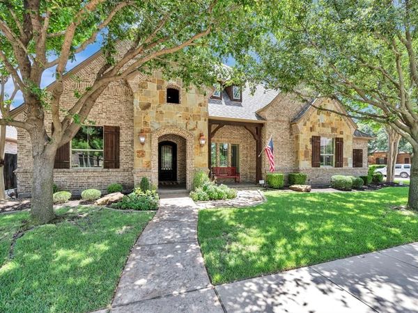 8100 Canyon Oak Drive, North Richland Hills, TX 76182