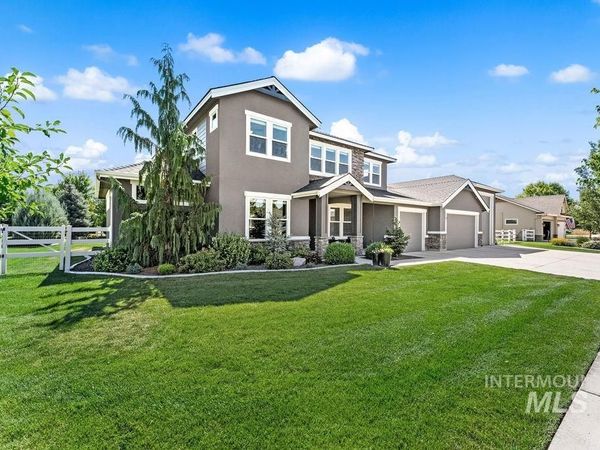 2110 Wind Cave Avenue, Eagle, ID 83616