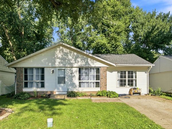 25 Creekview Court, Lafayette, IN 47909