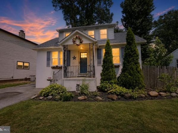 119 ELM AVENUE, MAPLE SHADE, NJ 08052